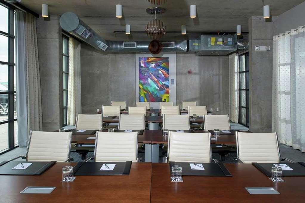 Hotel Nylo Dallas Hotel, Tapestry Collection By Hilton Plano