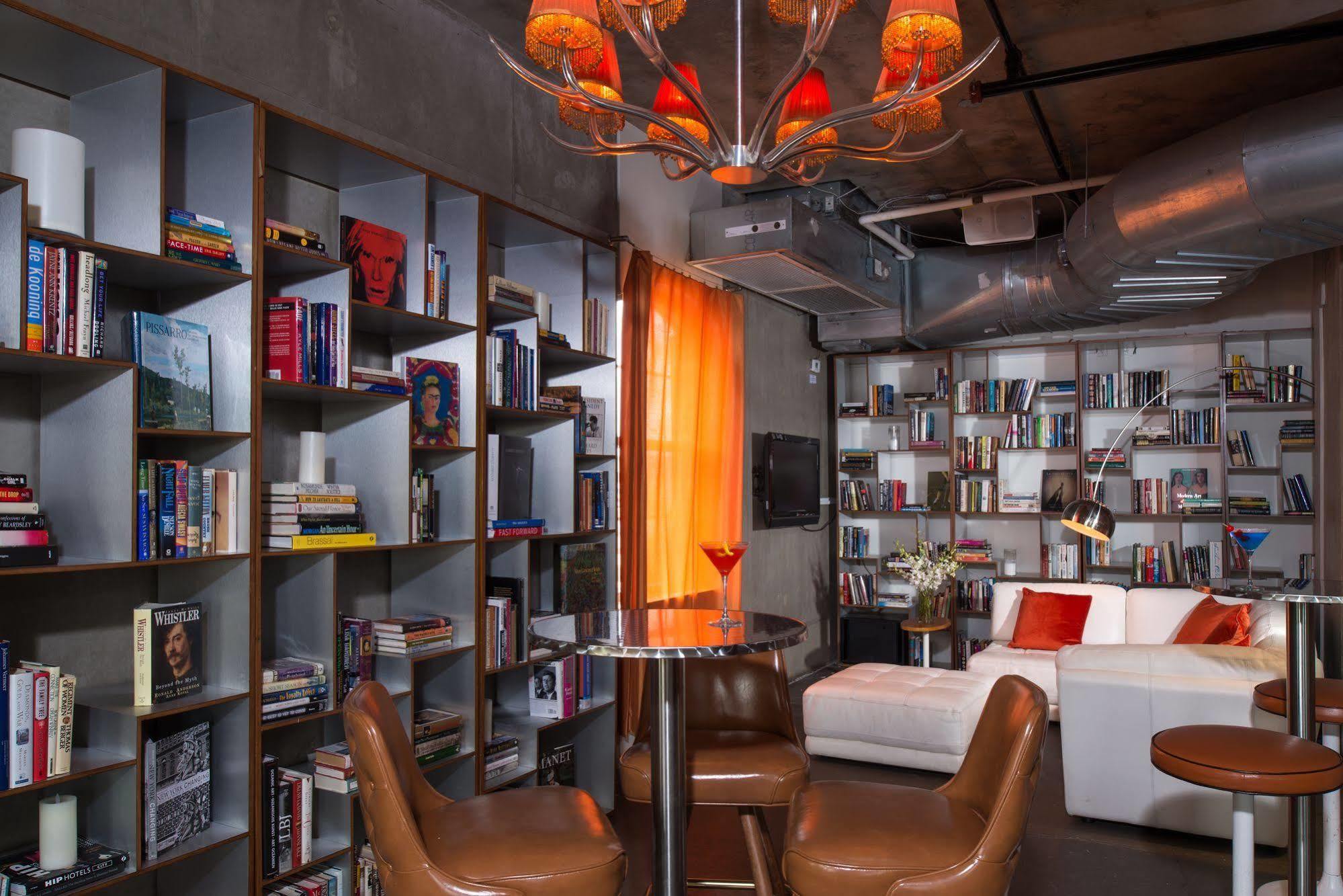 Nylo Dallas Hotel, Tapestry Collection By Hilton 4*