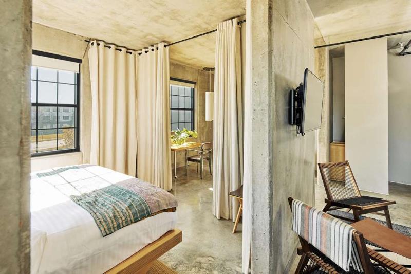 Nylo Dallas Hotel, Tapestry Collection By Hilton Hotel
